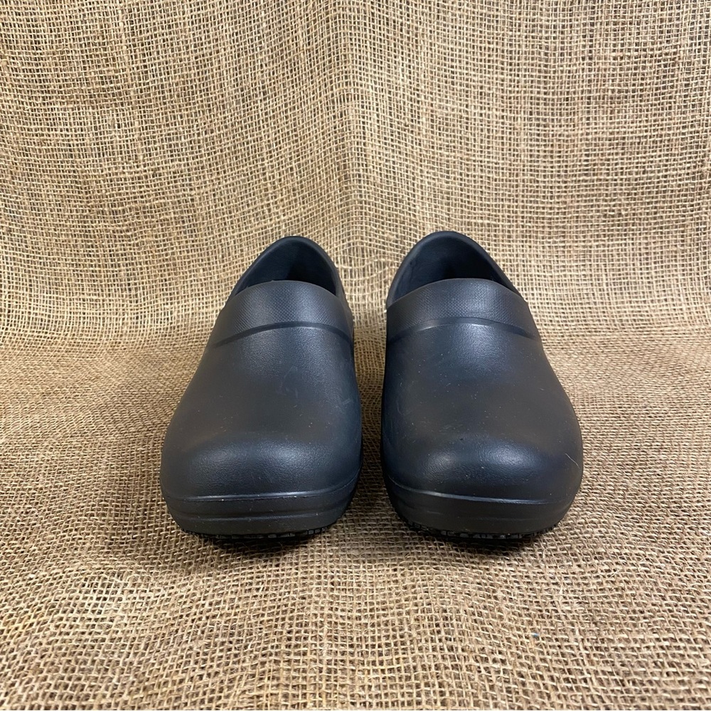 CROCS Clogs Slip On Black Comfort Slip Resistant Nurse Work  Shoes Size 8 - Picture 7 of 10